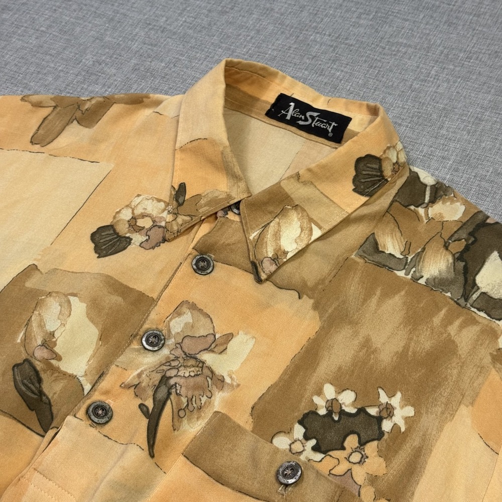 Alan Stuart Vintage Popover Button Shirt Mens L Beige Floral Rayon Short Sleeve